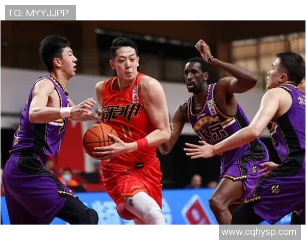 成都篮球队进攻策略分析与得失评估探讨