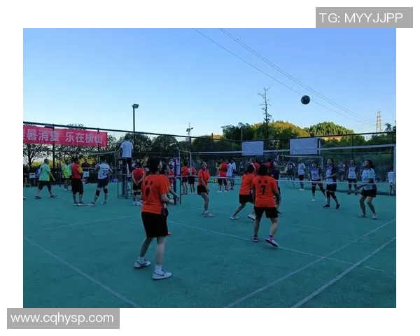重庆排球队比赛经验分析与数据表现探讨