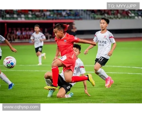 九八足球杯回顾与展望：激情岁月中的传奇对决与未来发展之路