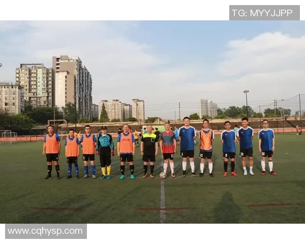 教工足球群携手共进共创精彩足球盛宴促进师生交流与团队合作